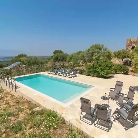 Talaia Dartrutx - With Private Pool فيلة كالا غلدانا